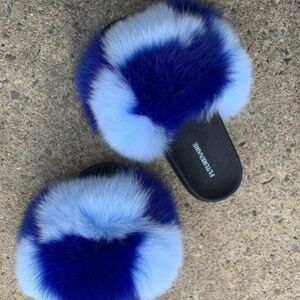 Blue on blue Real Furry Slides size 8.5,9,9.5